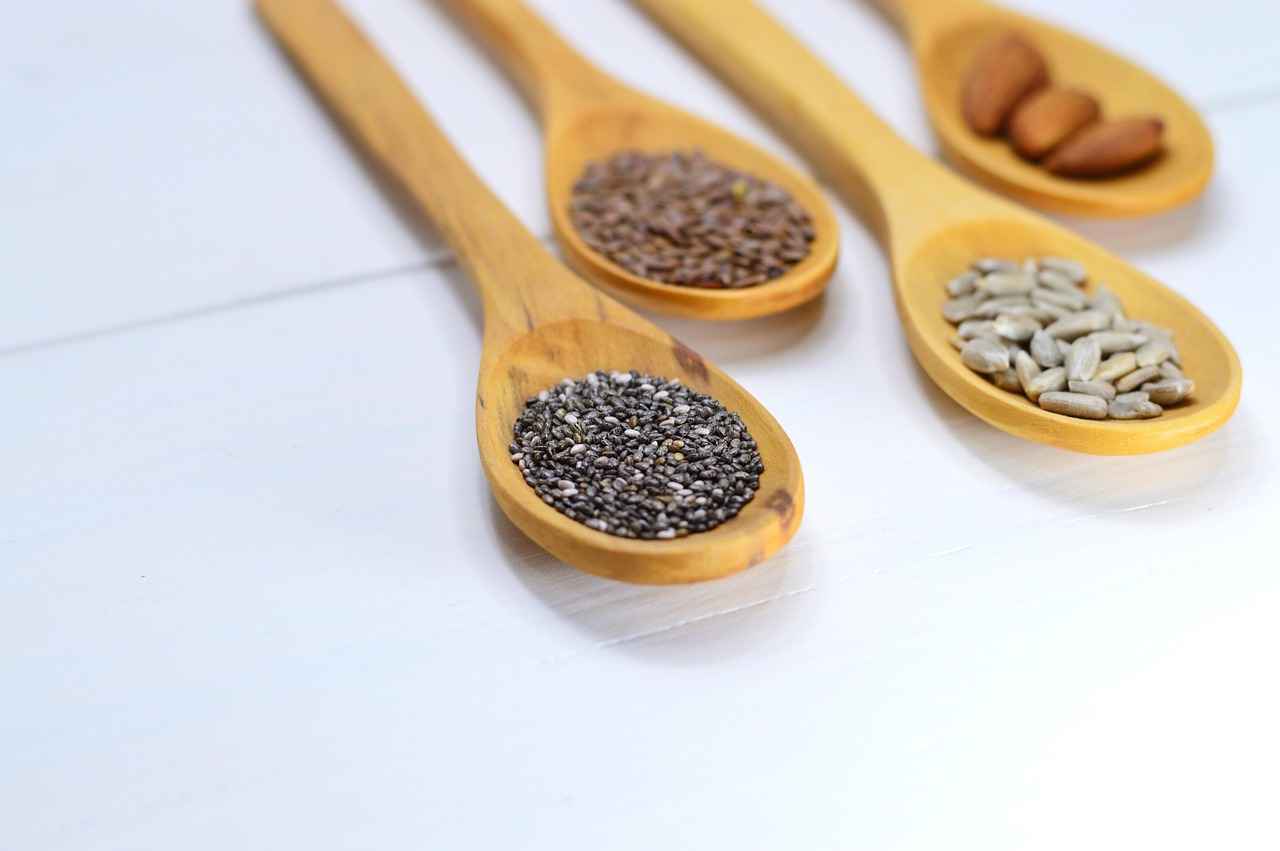 Chia Seed for Weight Loss: How This Superfood Helps Burn Fat 2 How Do Chia Seeds Aid Weight Loss?