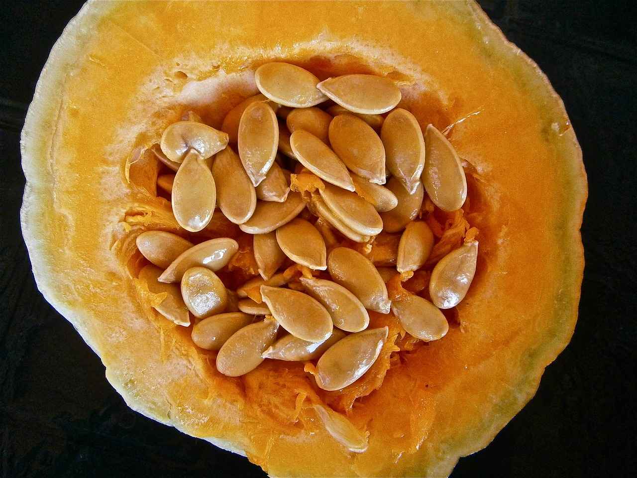 How Do Chia Seeds Enhance Oatmeal?