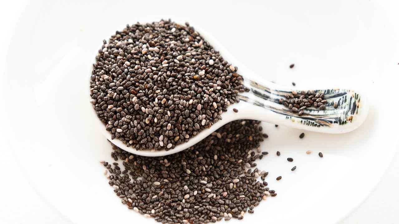 Chia Seed Smoothie: How to Blend the Perfect Nutrient-Packed Drink 3 How to Properly Prepare Chia Seeds?