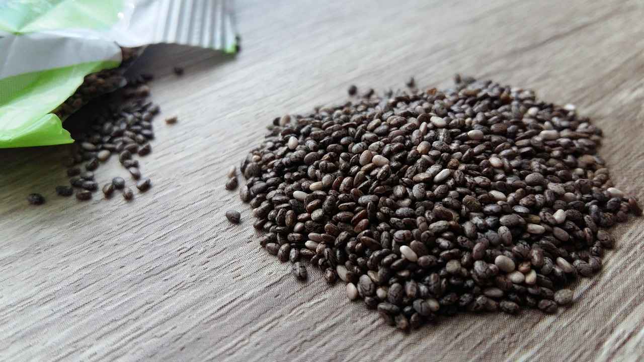 Chia Seeds and Lemon Water: The Perfect Detox Drink 5 How to Prepare Chia Seed and Lemon Water?