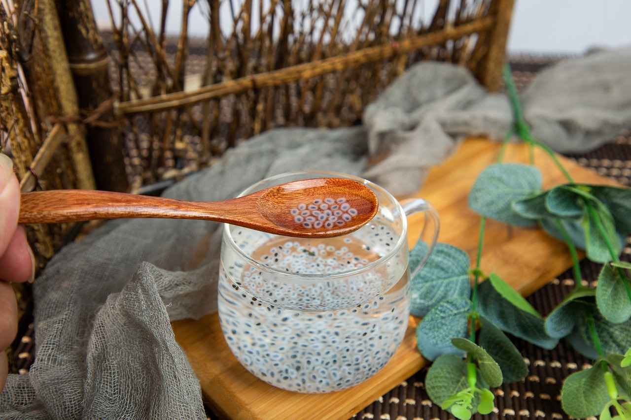 What Nutritional Benefits Do Chia Seeds Offer?