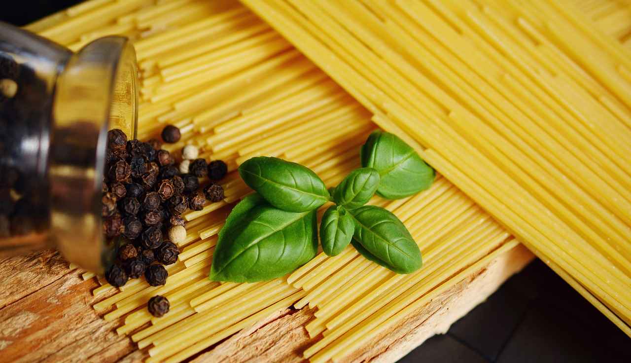 How Do Basil Seeds and Chia Seeds Compare in Calories?
